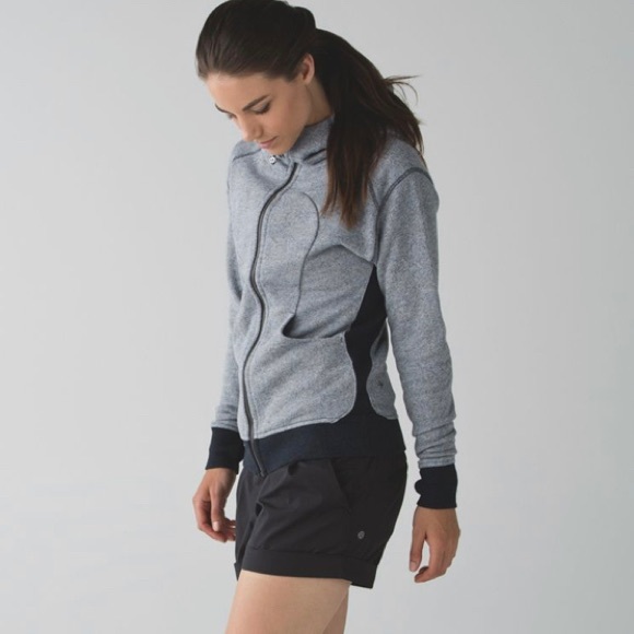 Reposh Lululemon On The Daily Hoodie (Cotton)
Heathered Naval Blue. - Picture 2 of 11